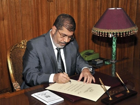 Promulga presidente de Egipto nueva Constitución